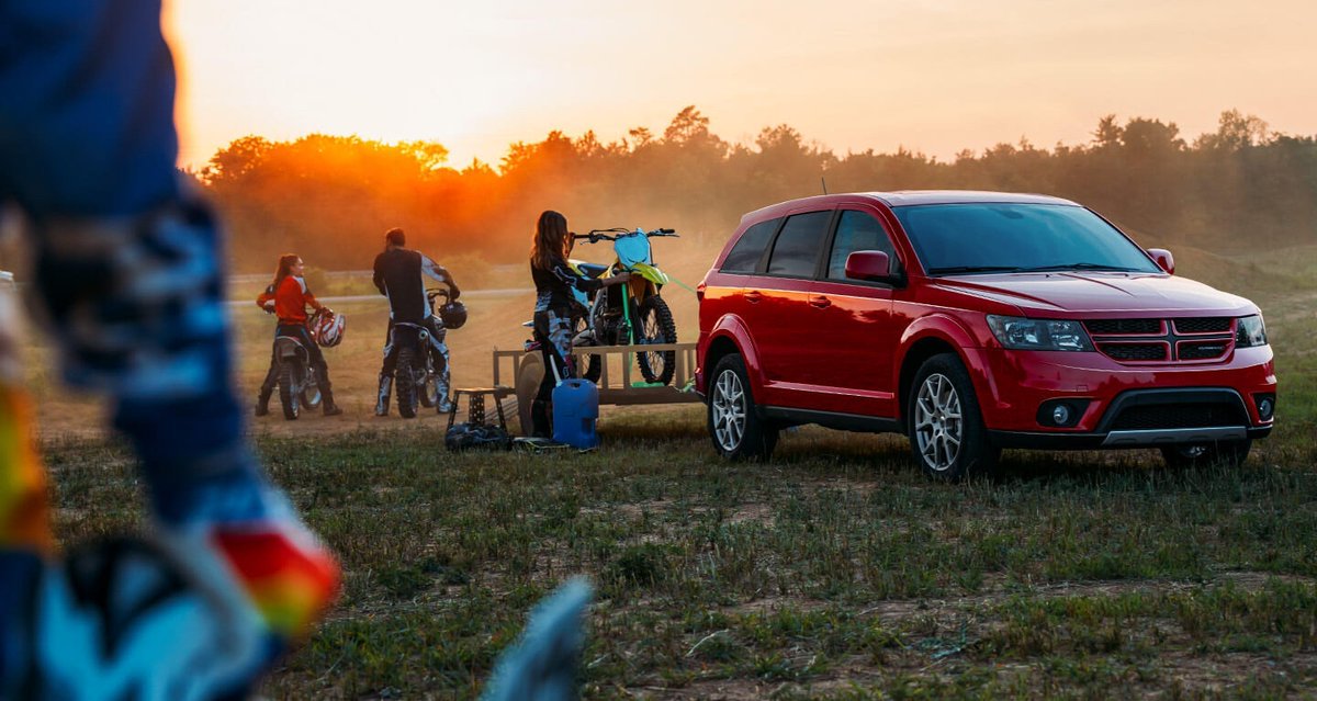 LandmarkDCJ's tweet image. The practicality of the 2020 #Dodge #Journey makes your daily drives easier than ever! Enjoy quiet rides through the city, mountains, and more with a brand-new Journey!  Check it out online today! Dodge Journey #DodgeNation #DodgeLove #DodgeClub