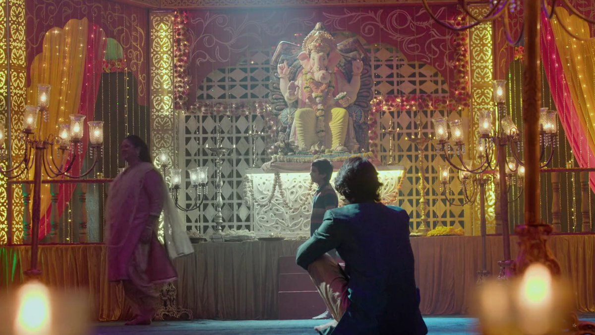 Ganpati Utsav- His Painful MemoryBeing a rebel, he always held Ganpati puja to rem his baba, disagreeing to BB's ideas. He had faith that he'd return- the man who imbibed the philosophies in him. Or so he thought... #shaheersheikh  #YehRishteyHainPyaarKe