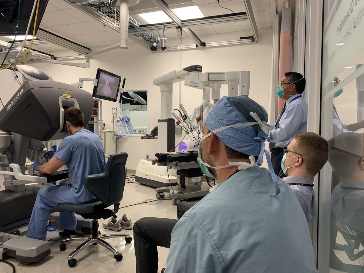Awesome robotics session this morning with <a href="/LiMingSu1/">Li-Ming Su, M.D.</a>! Who knew porcine colon looked like chicken 🤷‍♂️ <a href="/UF_Urology/">UF Urology</a> 

<a href="/MoyBetter/">Louis Moy</a> <a href="/RobLarsonUroG8r/">T. Robert Larson</a> <a href="/michaelmaidaa/">Michael Maidaa</a> <a href="/UroKrish/">Austin Krishingner</a> <a href="/JenitalExam/">Jen-ital Exam</a>