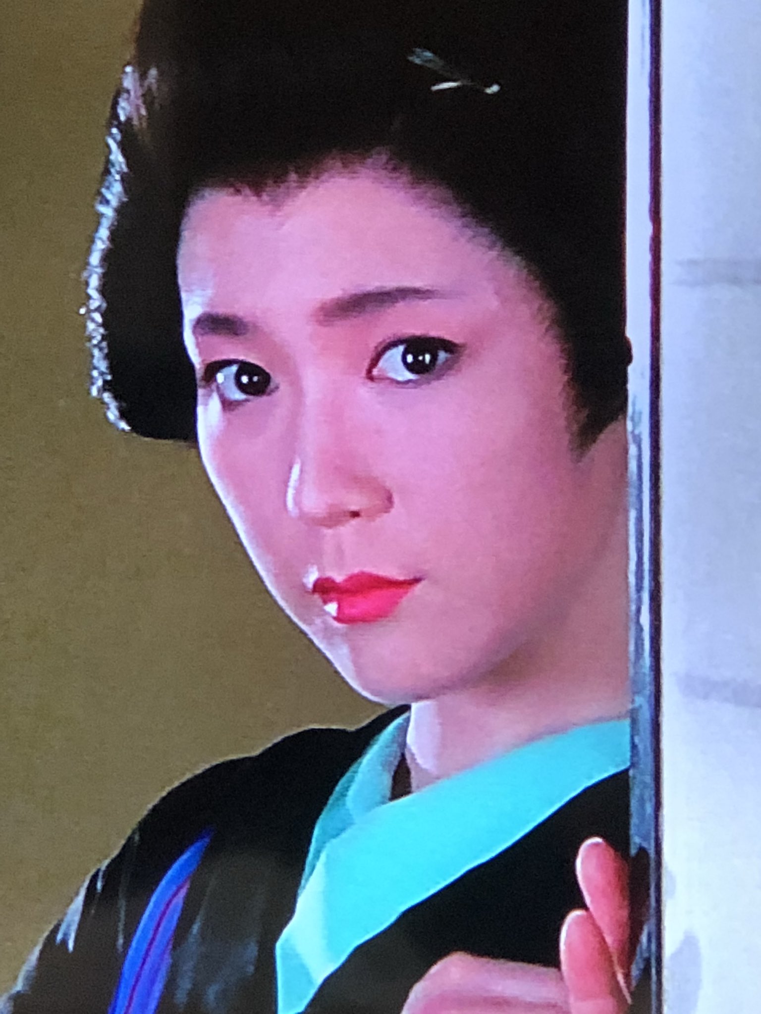Twitter 上的 科捜研の女 沢口靖子さん Stk Mid 私 日本髪の若村麻由美さんも綺麗だなぁ と思います 何れにせよ若村麻由美さんは素敵ですね T Co 3p4ds5fjwi Twitter