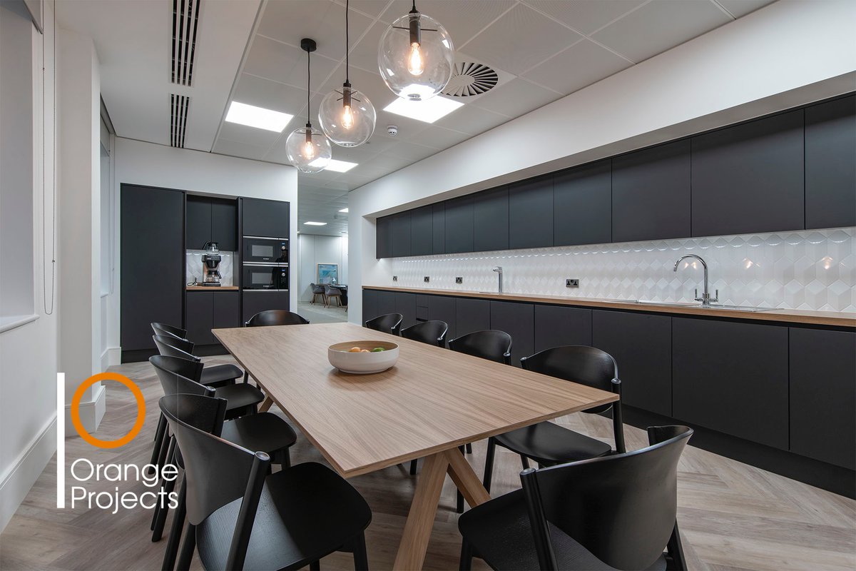 OrangeProjects's tweet photo. Yesterday we shared a gorgeously luxurious waiting area & thought you might be interested in taking a look at the rest of the office design.
Design & Build: Peldon Rose
๐ท : Stephen Bennett Photography
#orangeprojects #peldonrose #officefitout #londonoffice #officedesign https://t.co/IuFW8Pexe0