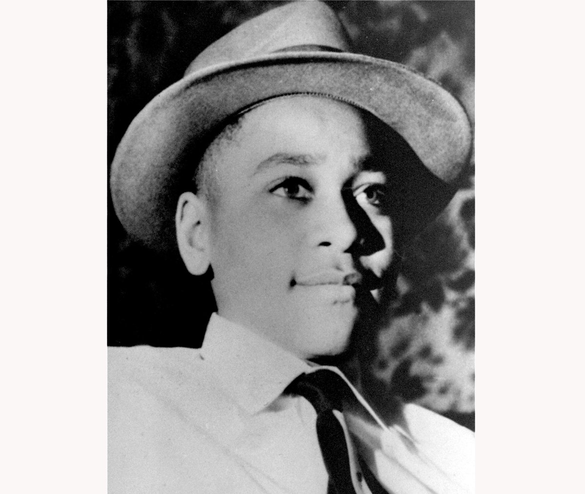 ajplus's tweet image. Emmett Till was lynched 65 years ago today.

The 14-year-old was kidnapped and murdered by two white men in Mississippi. His killers were acquitted by an all-white jury and never brought to justice.

A bill to make lynching a federal hate crime is still stalled in the Senate.