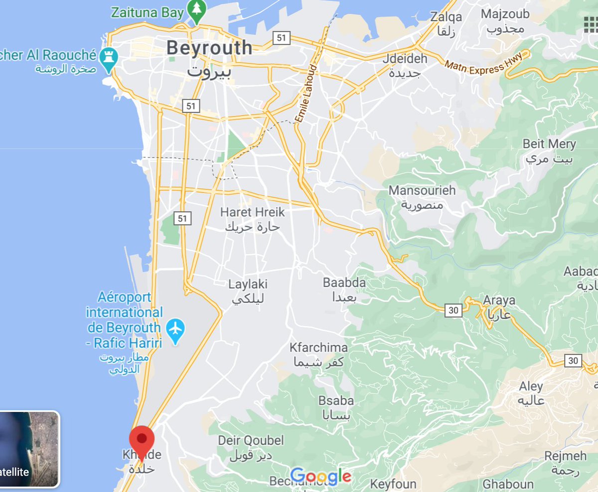 Khaldé est une commune située juste au sud de la Beyrouth, sur la route du littoral. Et juste au sud de l'aéroport. C'est un axe stratégique, contrôlé en partie par le Hezbollah fortement implanté dans le secteur.