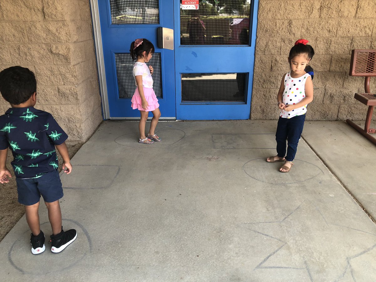 MsEvansFromPrek's tweet photo. Taking learning outside in Preschool! Learning numbers and shapes. The students had to say the number or shape they were going to jump on next! https://t.co/LDQhJtOftR