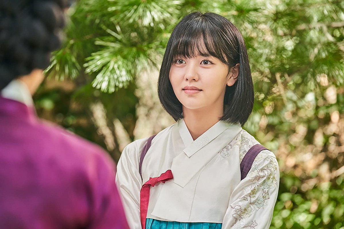 Through TTON, she was able to confirm her love for acting, break free from previous frustrations, and freely act. She says it also helped her to grow as an actress.  #KimSoHyun