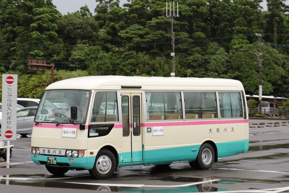 Herotrblog 車内はこんな感じ 後付けで運賃箱や降車ボタンを設置 音声合成は無し