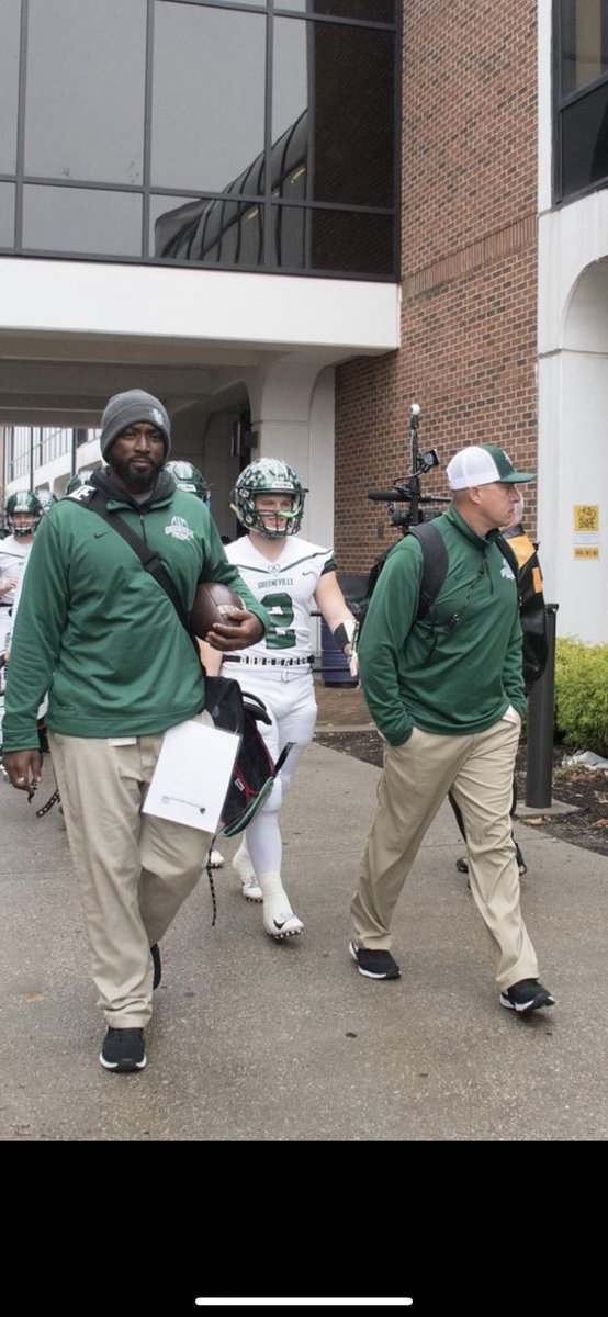 CoachTevaHarris's tweet photo. Game Week... Year 12!!!! #GreenevilleFootball #4XStateChamps #LB’S #GoHeavy https://t.co/LYP5YMdyut