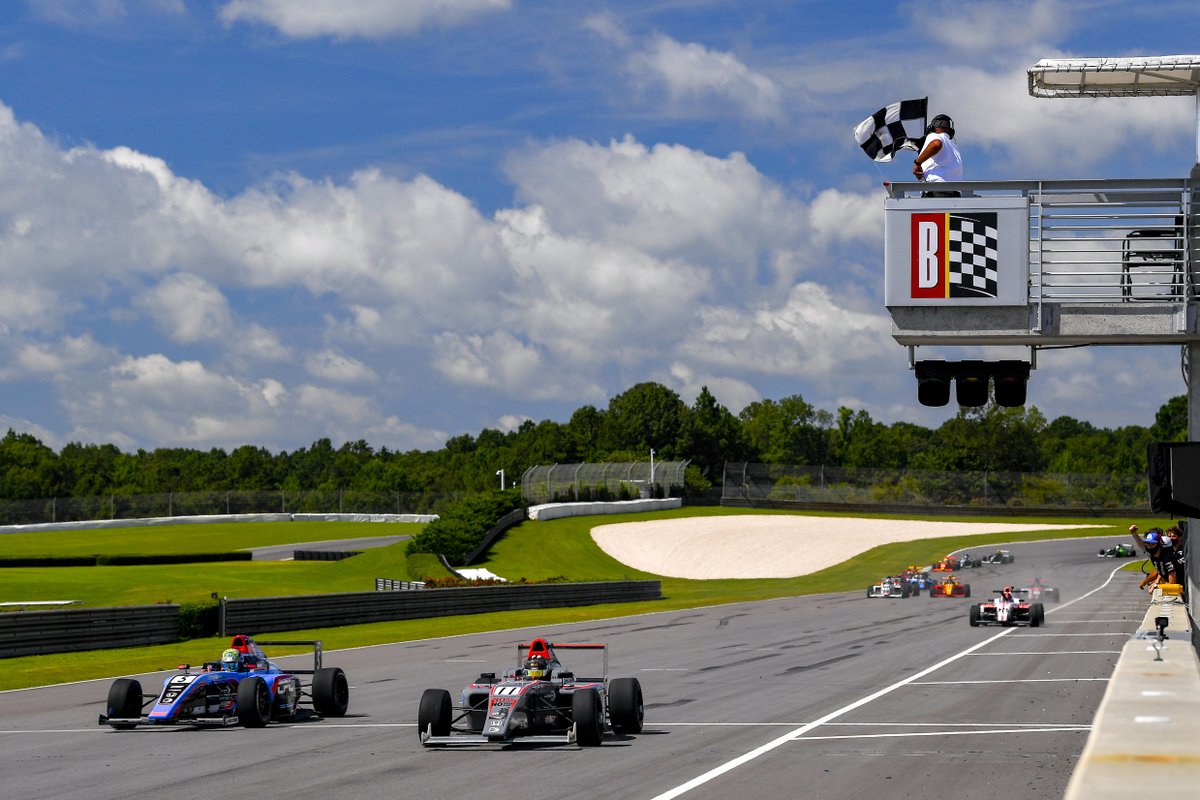 Hankook Tire USA tweet media