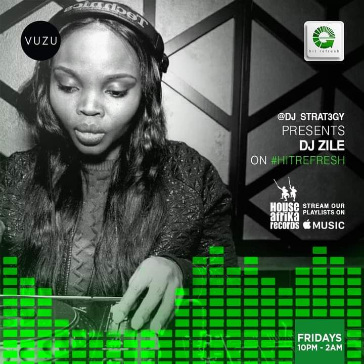 dixie ke Bookholane tweet media