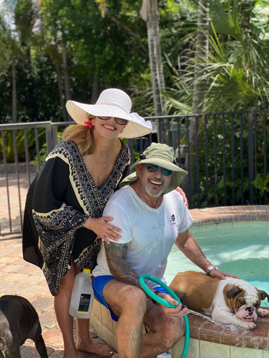 SunPalaceFL's tweet photo. We love when our guest have a great time!
"Just arrived home after 10 glorious days!!  For sure we will return to you in a future, we had a great experience
Thanks again
The Lütty’s" https://t.co/1z007KAhlC