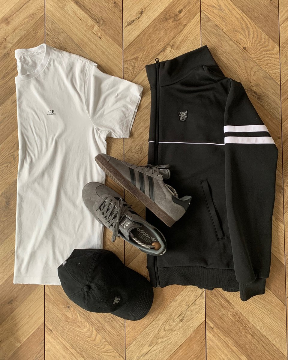 Perfect casual set!
📷 by Andreas

#pgwear #onthestreet #inthestadium #casuals #casualultras #casualscene #casuallyobsessed #casualwayoflife
#adidasoriginals #cpcompany #casual #casualstyle 
#hooligans #casualclobber #ultrasmentality #ultras