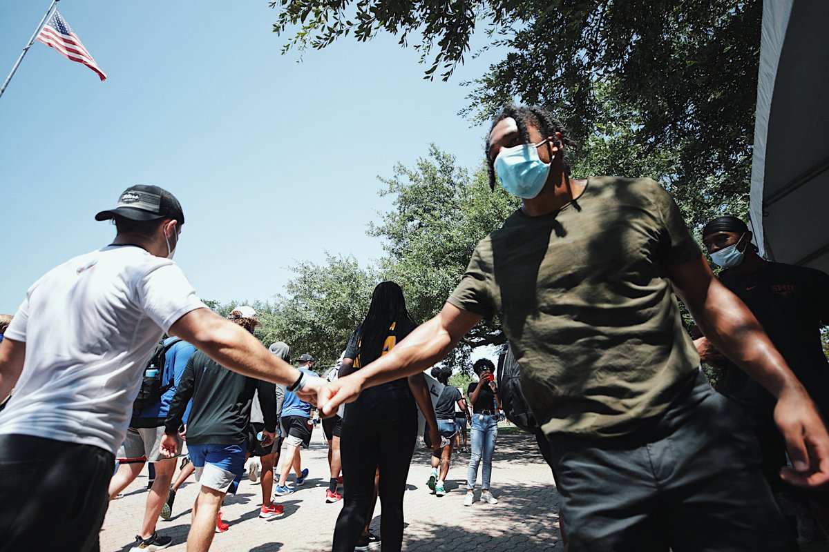 jackmayofilms's tweet image. Student Athlete March at SMU today. #BlackLivesMatter