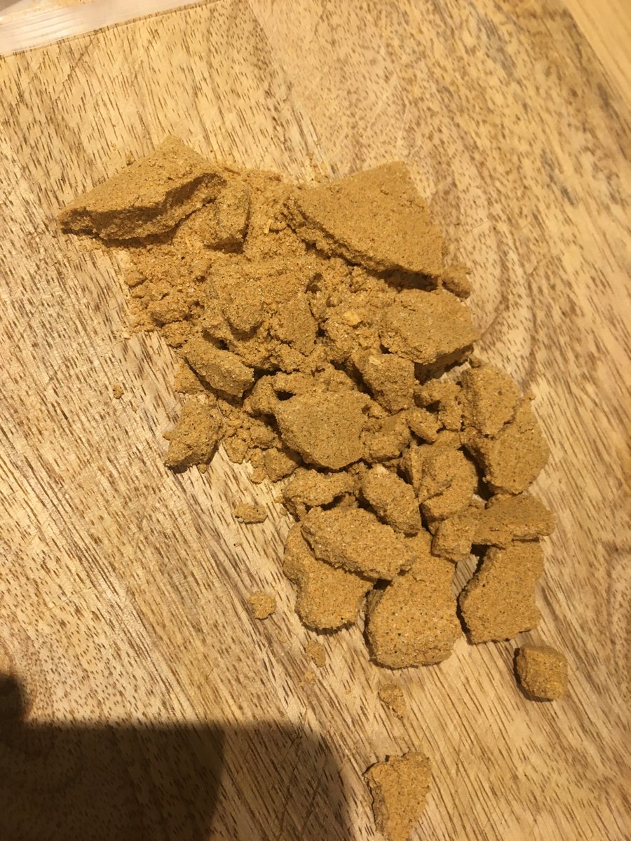 Concerned_Brit's tweet photo. @oldelpasouk Wow - 3rd time this year and I can’t just let it go this time, what’s going on ??? The fajita mix was the consistency of a digestive biscuit!! Tea ruined!! Proper disappointed after the let downs of late. Time to rethink my fave Mexican food brand ??? https://t.co/b5LWsE9ot7