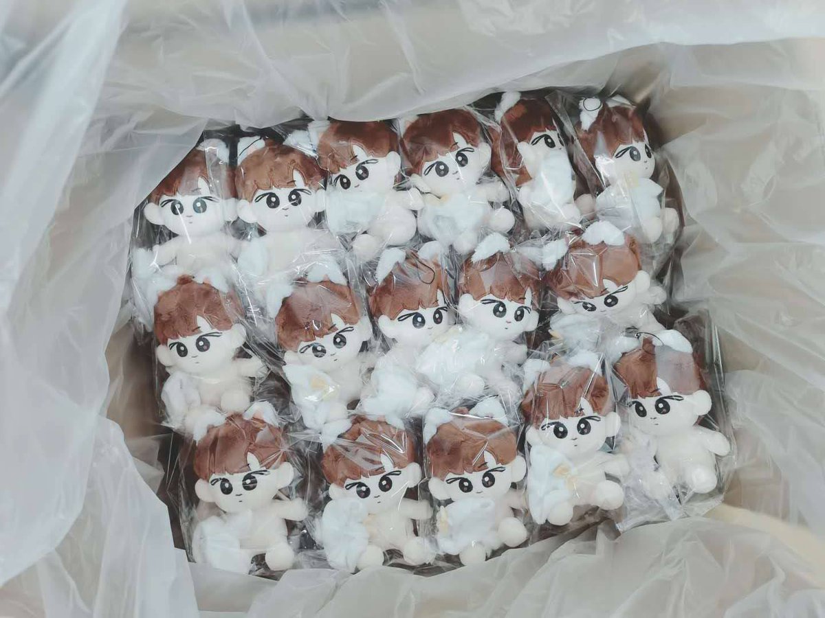 💜𝗖𝗛𝗨𝗜𝗡𝗚 𝗣𝗢𝗠𝗘 𝗡𝗢𝗧𝗜𝗖𝗘❤️

츄잉뽀메 2차생산 완료사진입니다아~~!~!
발송준비 하고 배송 일정을 다시 공지로 전달 하겠습니다
감사합니다 ^ ^