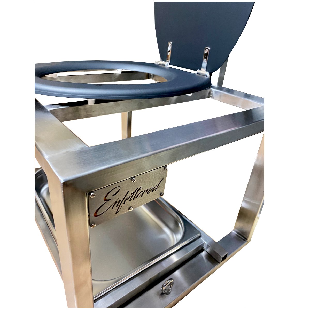 Enfettered8's tweet photo. After adding a 2nd engineer to the team most (near all) our proline and ET line products are now available in Stainless Steel as well as powder coated of course👍take a look at the Stainless Steel toilet box and see what you think... https://t.co/taKs3LptJq