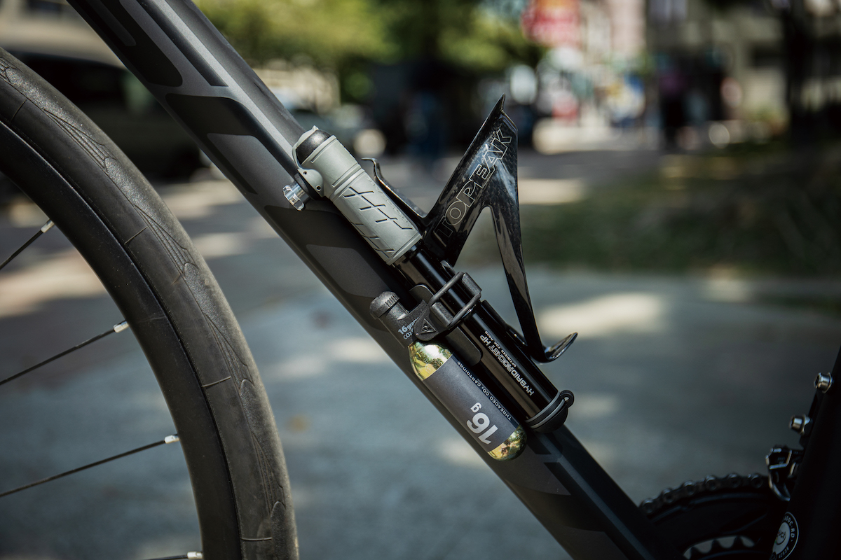 Topeak_Intl's tweet photo. 💨 With the convenience of a CO2 inflator and the security of a manual pump, the HybridRocket HP hand pump will get you back in the group faster ⚡️. #BuiltForEfficiency #PrepareToRide #Topeak
https://t.co/bHBEfNJFu1 https://t.co/rKkeYKXHef