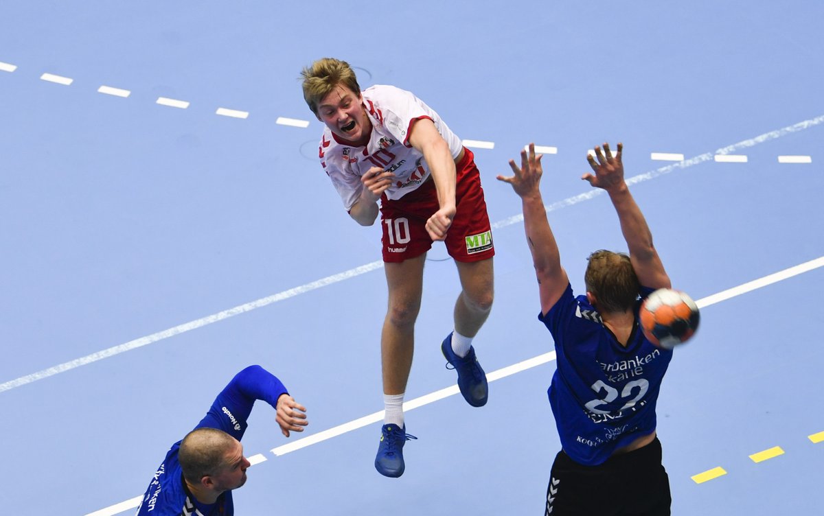 Besvikelse i <a href="/HkDrott/">HK Drott Halmstad</a> efter inställda cupen. Hedlund: ”Påverkar oss negativt”.
hallandsposten.se/sport/handboll…
<a href="/anderstorpssk/">ASK handboll</a> #handboll #twittboll <a href="/HKDrottHalmstad/">HK Drott Halmstad</a>