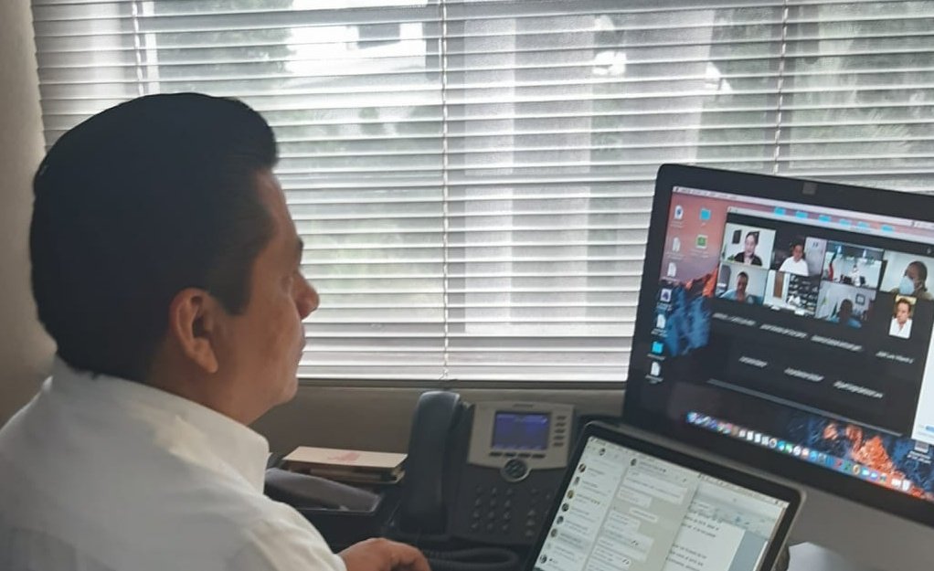 Inaip's tweet photo. El Comisonado Presidente @AldrinBC participa en la Segunda Sesión Ordinaria del Órgano de Gobierno de la @SeseayY
#QuieroSaber #SEAY https://t.co/PAqc7iEX67