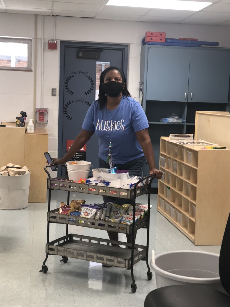 Meet Ms. Ford! She is the new Assistant Principal at HHE!