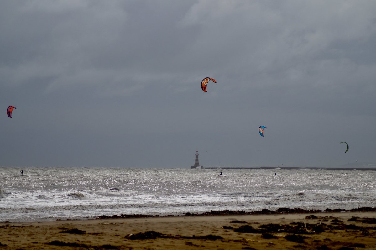 Ivimartha's tweet image. Kite surfers at Seaburn today.