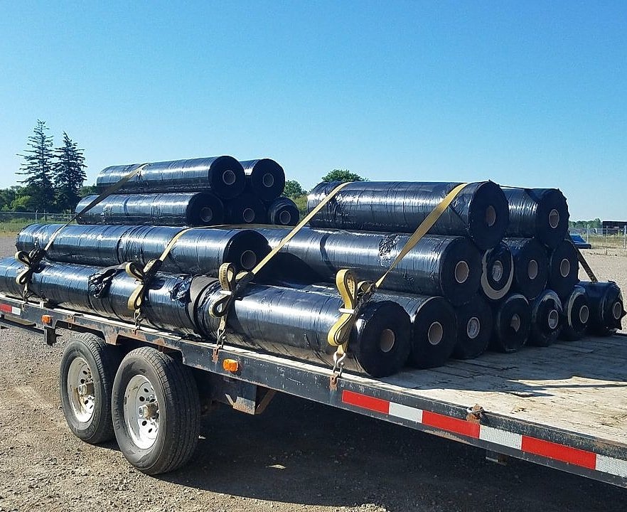 SiltSockCanada's tweet photo. Non-woven Filter Cloth delivery for a customer this week. We have all kinds of Geotextile available - contact us today!

 #siltsockenvironmental #silt #sedimentcontrol #erosioncontrol #geotextile #filtercloth #nonwoven #construction #roadwork #drainage #excavating https://t.co/THh552dLHb