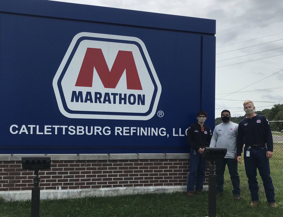 AndrewHesse42's tweet photo. It has been a great experience working alongside two other @RoseHulman engineers this summer in Catlettsburg, KY! Thank you to @MarathonPetroCo for all that you have taught me through my two internships. I can't wait to tackle senior year! https://t.co/83IvIkfWCn