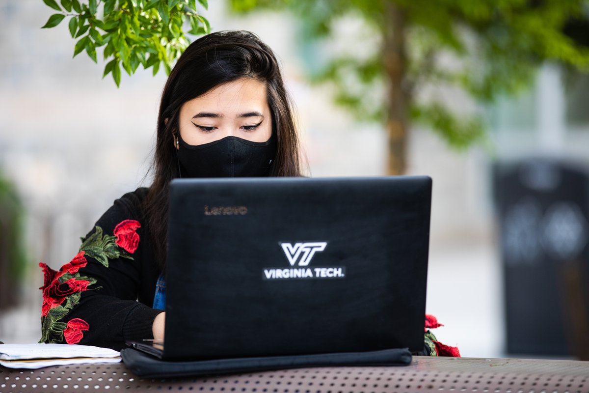 #HokiesMaskUp for a great first week back on campus. 🦃

Be committed, be well, and keep doing your part. 🧡