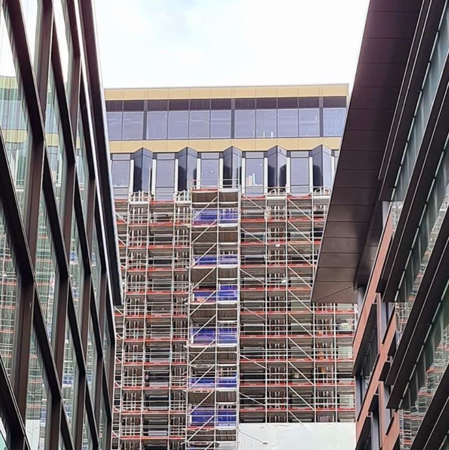 Continued great efforts by our Liverpool Echo site team with the scaffold coming down recently and revealing the new <a href="/InnsidebyMelia/">INNSiDE by Meliá</a> Hotel. 

Photo credit goes to @constructionpool

#TEAMmac #LoveConstruction <a href="/LivEchonews/">Liverpool Echo</a> <a href="/CWrightarch/">Corstorphine & Wright</a> @projex_info <a href="/BJBConsult/">BJB Consulting</a>