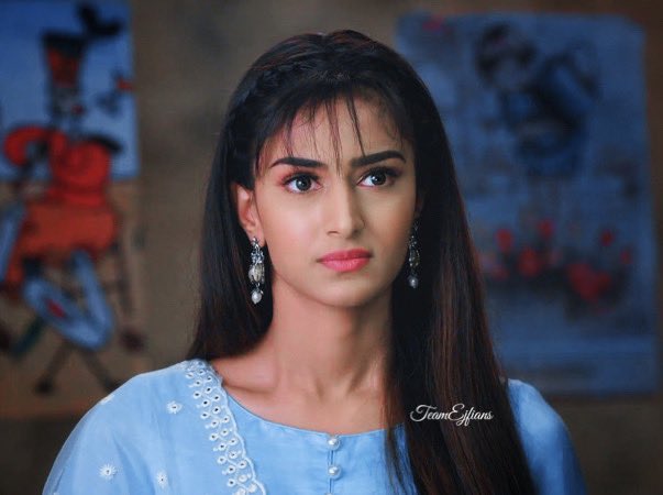 TeamEJFians's tweet photo. She is soft gentle breeze & Fierce Storm too if need to be!
๐๐ค Prerna Sharma ๐ค๐
#KasautiiZindagiiKay #PrernaSharma #EricaFernandes #EJF #EJFians #EF #PrernaStrikesBack https://t.co/w5MTS4QaoR