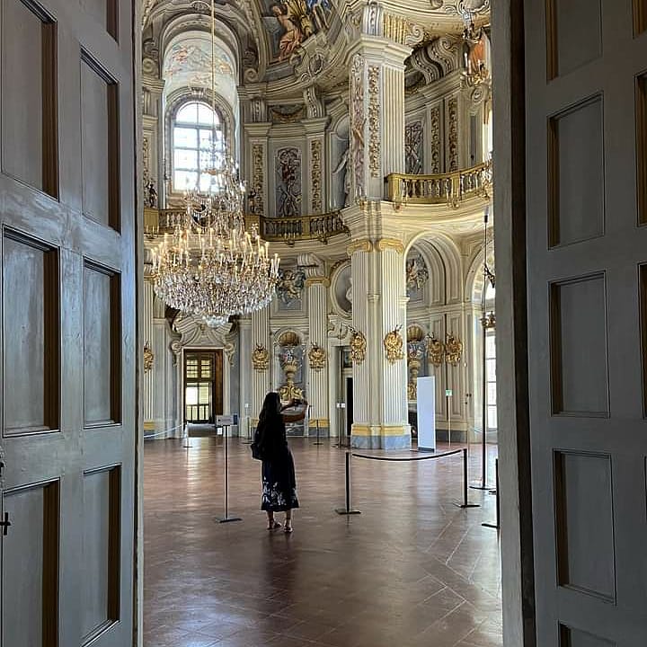 eventiphanes's tweet photo. #Mendingtheworld | Sopralluoghi con #ElisaBertaglia alla #PalazzinadiCacciaStupinigi #staytuned #ArtSiteFest2020 #workinprogress #artsitefest #artist
#contemporaryart #sitespecific #siteresponsive #contemporary #turin https://t.co/XNPmi8tE9l