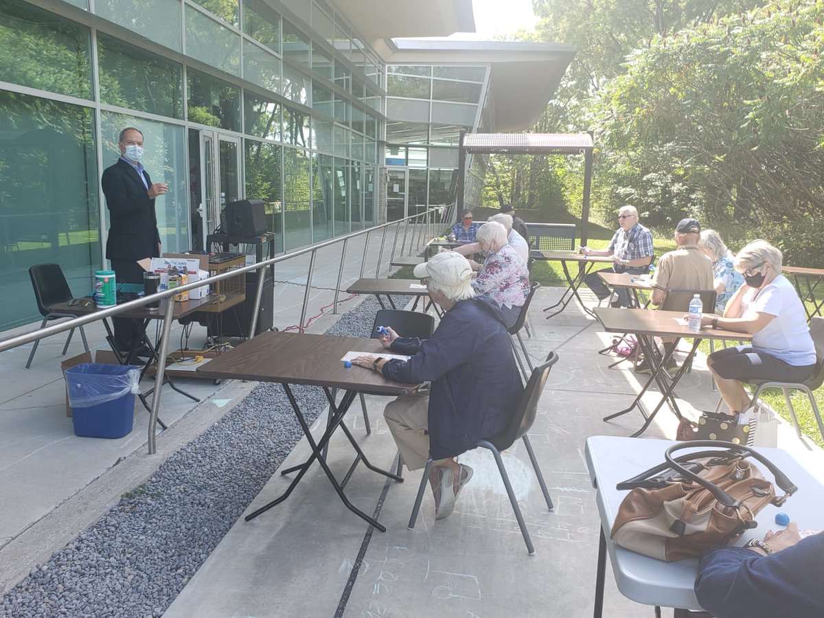 PBethlenfalvy's tweet image. Great to join #Pickering seniors this morning with their dabbers with Deputy Mayor, @kevinashe1 to enjoy some Bingo outdoors. @CityofPickering launched a great new initiative that  55-plus Pickering residents are supported through activities in our community!
#PickeringProud
