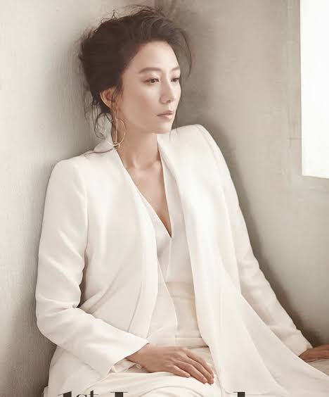  #KimHeeAe• 53 years old (April 23, 1967)Latest Drama: The World of the Married
