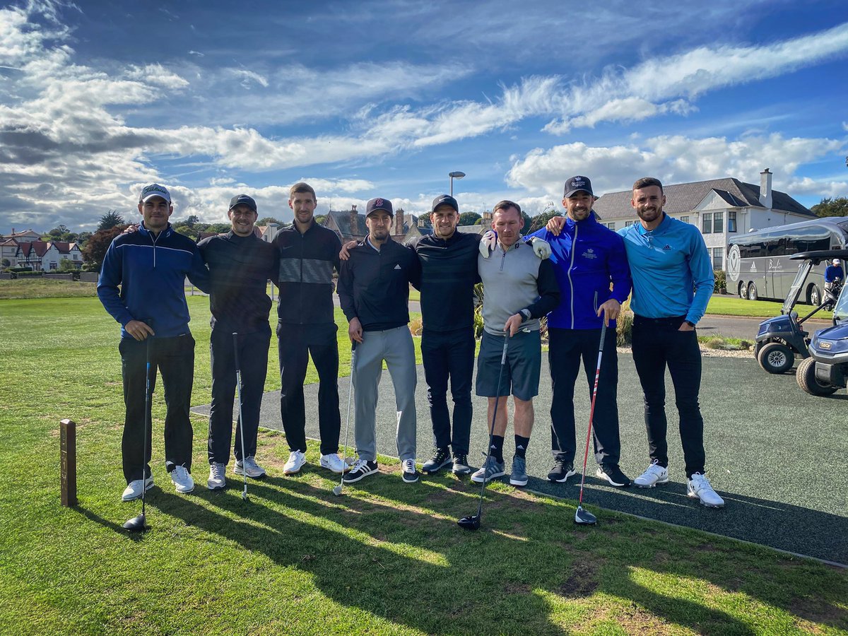 A warm welcome to the <a href="/SheffieldUnited/">Sheffield United</a> players 🔴⚪️🔴 who are out enjoying the links challenge of our No.1 course late this afternoon, following their friendly victory over Hearts in Edinburgh earlier today. 

Play well boys and best of luck for the <a href="/premierleague/">Premier League</a> season!