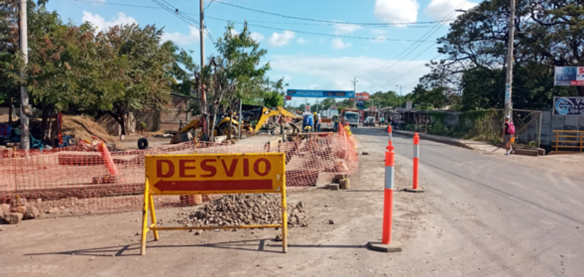 MariaAdilia10's tweet photo. Avances del 85% Proyecto  Construcción del Sistema de Alcantarillado en la Ciudad de Juigalpa.
2,222 Manjoles 4 Estaciones de Bombeo y 28 Manjoles de Re-bombeo de agua Residuales.
#ManaguaSandinista #OrgulloPatrio #VencemosVenceremos
@taniasandinista @ElMachoAguero @FirmesP https://t.co/2cyyr0Y8FH