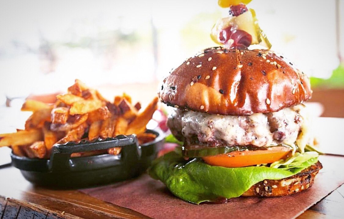 Keeping it casual this weekend? Try the STQ burger topped with melted Gruyere cheese and served with BBQ fries. Reservations available at killensstq.com. 🍔🍟 #killensstq #burger #steakhouseburger #beef #houstontx