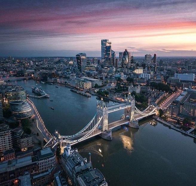 TangeUK's tweet photo. London is officially, and not surprisingly, the best city in the world to be a student! Join us at University of East London @UEL_News you will find out why https://t.co/5pJD0StFJZ
#UniofEastLondon #UELconnect #BeTheNext #Clearing2020 #StudyUK #London #BestCity #EastLondon https://t.co/XZALMJo7pb