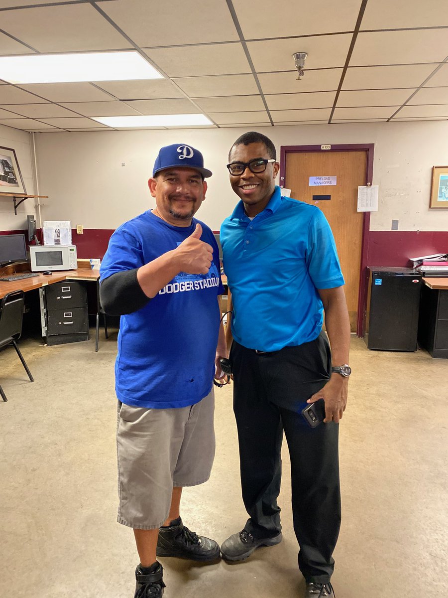 JereSilvester's tweet photo. Founders day!!! #Dallaspreload #Dallasstrong #TogetherWEAREUPS #Redriverupser @hill_deryl @ExperienceUPS @nicholasewest https://t.co/sIJjM2txot