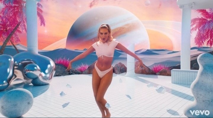 Perrie Edwards controling the Solar System, proving that god is a woman