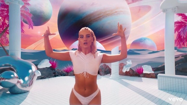Perrie Edwards controling the Solar System, proving that god is a woman