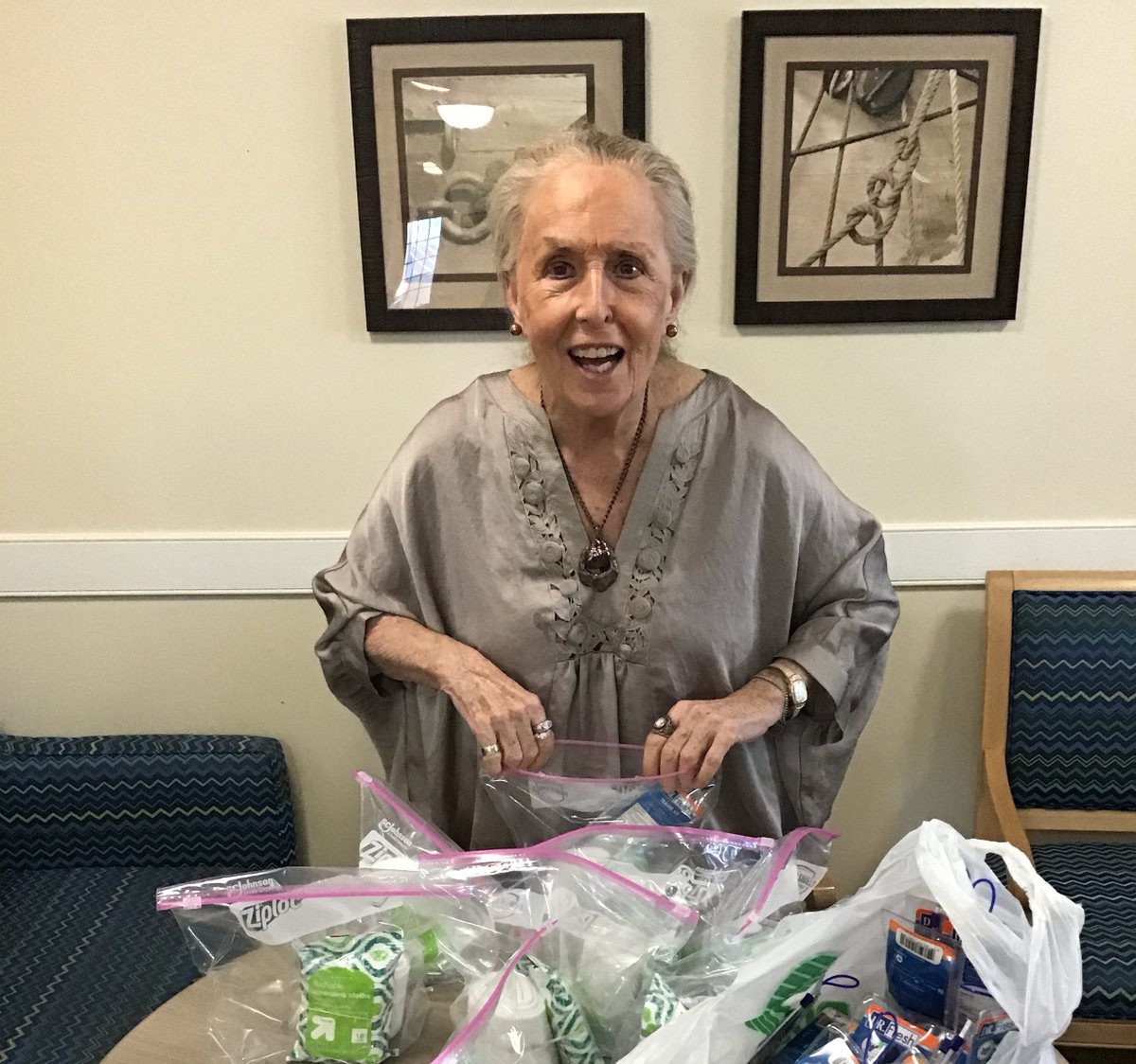 BocaHelpingHand's tweet photo. In light of the pandemic, residents of @Artis_of_Boca prepared sanitary kits to deliver to people in the community who need them. This morning, our team distributed their bags full of much-needed products to our clients who may be experiencing homelessness. 
#BocaBest #CoronaCant https://t.co/FlPbdGacQ3
