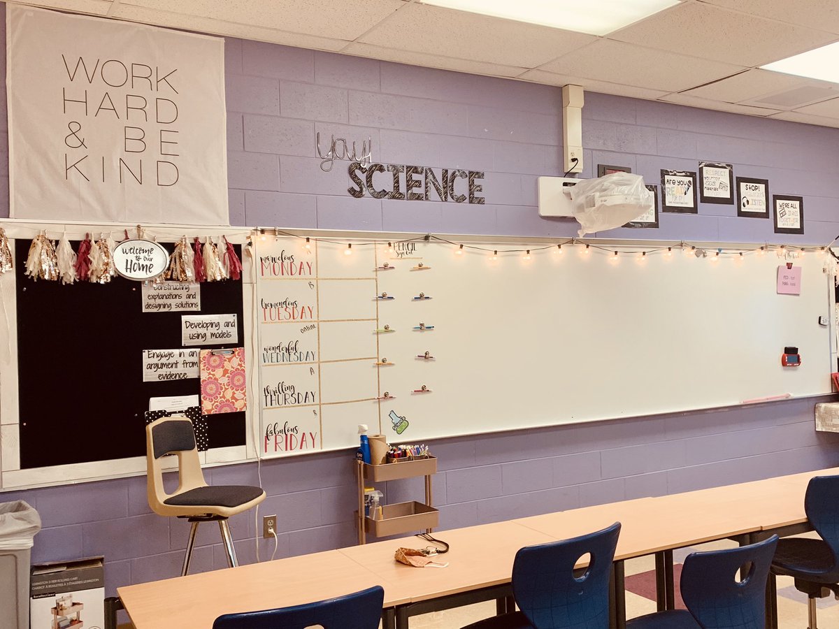 Mrs_Pulsifer's tweet photo. Thank you admin for letting us in our rooms! Even after 9 years, Iβm still changing things up and loved the time to get set up before starting PD.
PS. Desks are getting moved!
#novipride #hybridandvirtual #pinterestmademedoit https://t.co/tZzsAIu2Zq