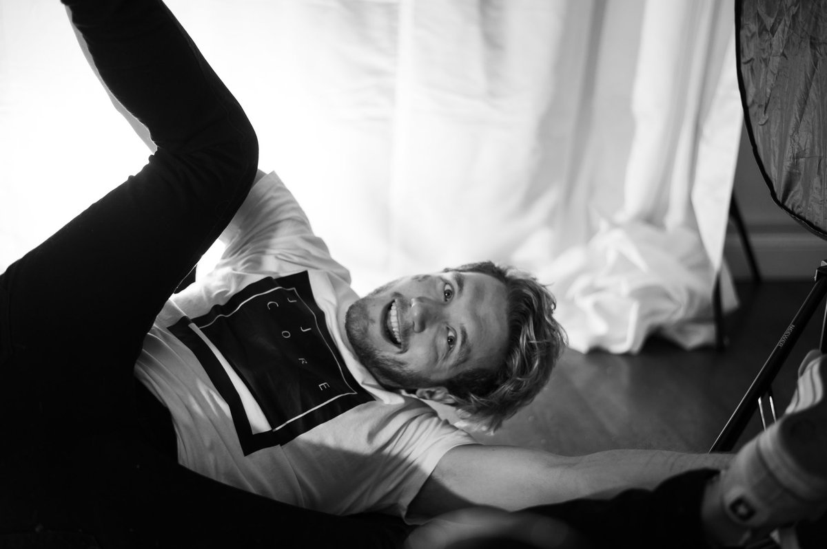 🚨🚨NEW SINGLE OUT NOW 🚨🚨

You can stream our brand new single ‘Kiss Me (IMC)’ everywhere right now (LINK TO SPOTIFY IN OUR BIO) and it would mean the world to us if you have it a listen and had a little bop to it!
#NewMusic #NewMusicUK #IndieMusic #IndieBand #NewIndie #UKIndie