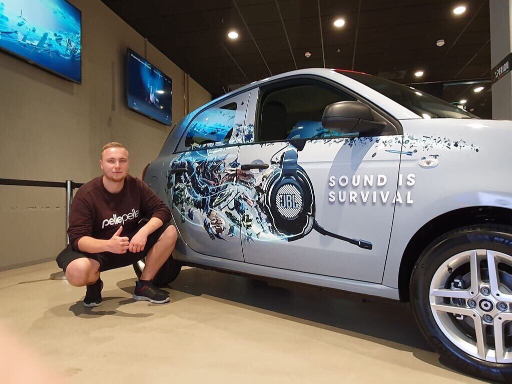 JBLQuantumDE's tweet image. Passend zur Gamescom gibt es etwas zu gewinnen! 

Und nicht nur irgendwelche Headsets, wir verlosen auch einen Smart EQ forfour!

Mehr Infos:
gheed.com/giveaways/g-PG…