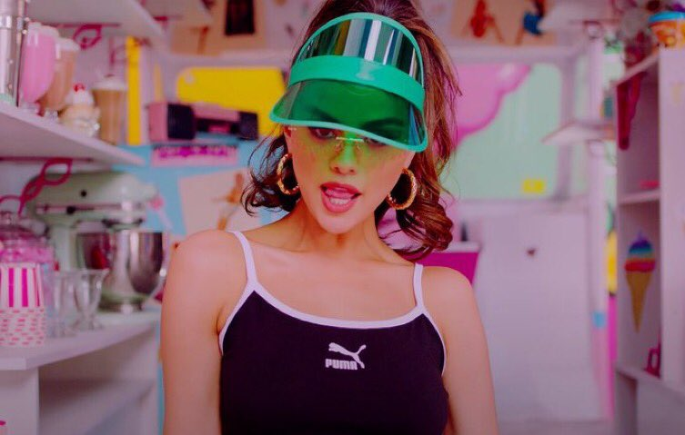 SGchartupdate's tweet photo. .@BLACKPINK &amp; @selenagomez's “#IceCream” (#125) surpassed “Dynamite” (#150) and is now the highest charting K-Pop song on Apple Music US currently. https://t.co/cNv1tpUxJe