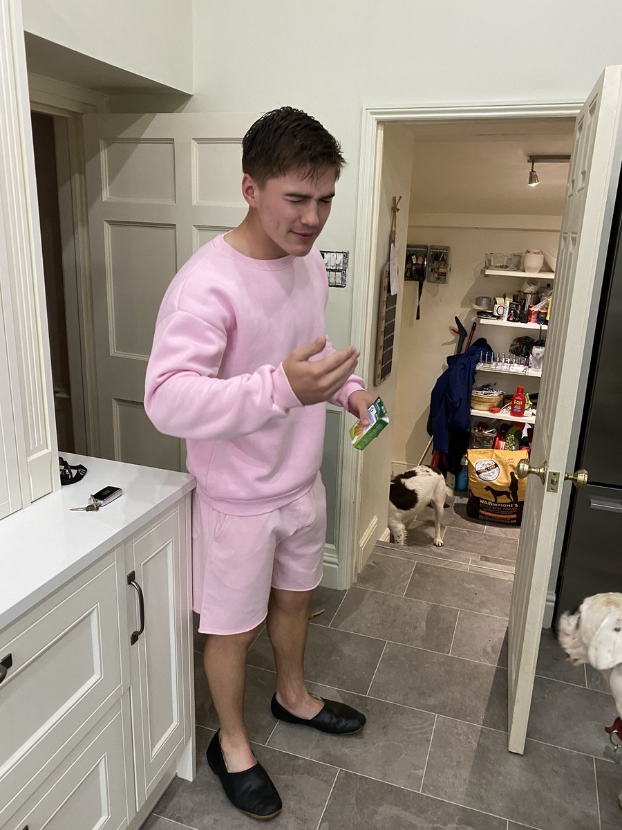 Adam Thompson tweet media