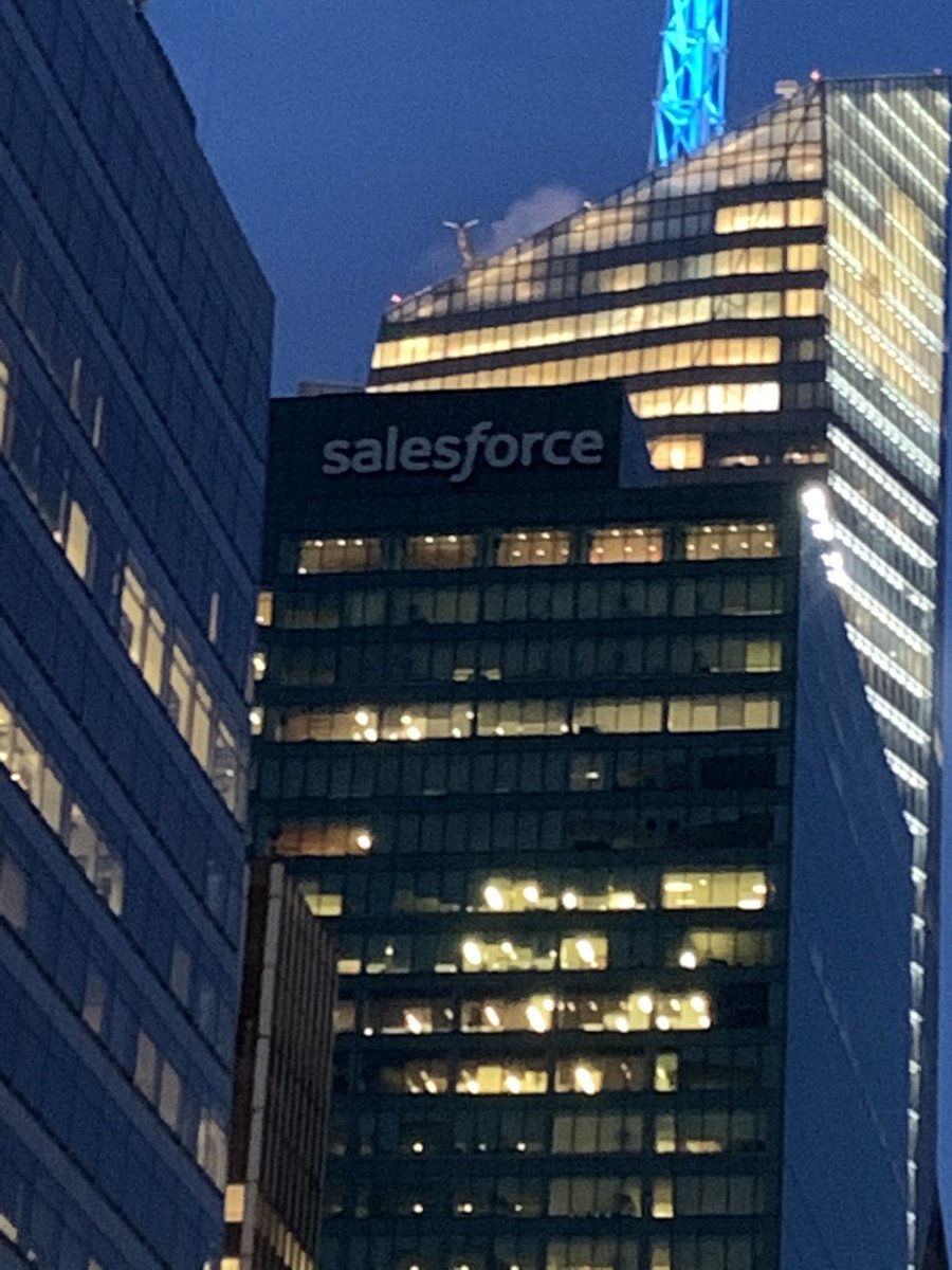 Melissa Scheetz (@melscheetz) on Twitter photo For the past few nights #Salesforce has had no lights! Does this mean work is in progress? ⭐️💁🏻♀️ <a href="/Benioff/">Marc Benioff</a> For the past few nights #Salesforce has had no lights! Does this mean work is in progress? ⭐️💁🏻♀️ <a href="/Benioff/">Marc Benioff</a>