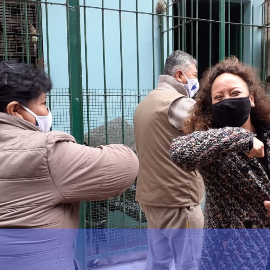 FPVenceremos's tweet photo. El trabajo de la economía popular es parte esencial del entramado productivo de la Ciudad y una respuesta contundente desde nuestros barrios ante la crisis https://t.co/sNtPtBCAy9