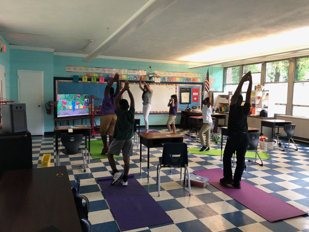 MSilverVCS's tweet photo. I can’t help but be thankful to be surround by such dedicated professionals! From week 1 of in person instruction done to making a students birthday wish come true. My teachers did it all! I am honored to work with them everyday! #VeritasMade2021 @stphldbttr https://t.co/f5zWBJYgTp
