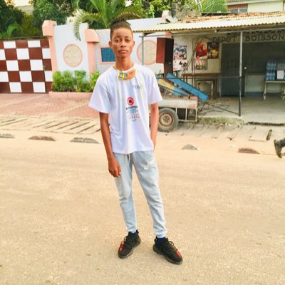 JFerndez2's tweet photo. #NouvellePhotoDeProfil https://t.co/zCKcXijg7W