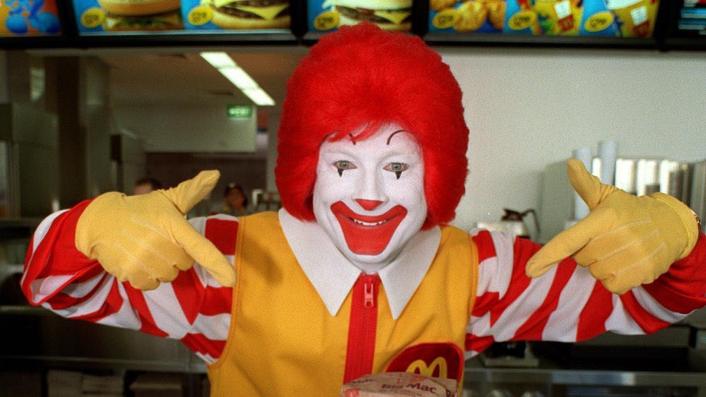 ronald mcdonald(mcdonald’s) as hisoka (1999)